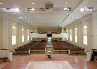 FBC Cleveland's sanctuary with lighting by Robinson Electric